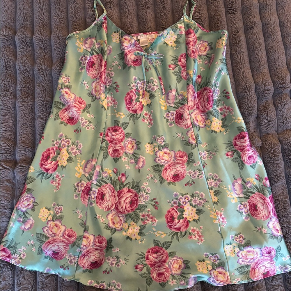 Floral Slip Nightgown: Plus Size 22/24 Green Pink - Gloria Vanderbilt
